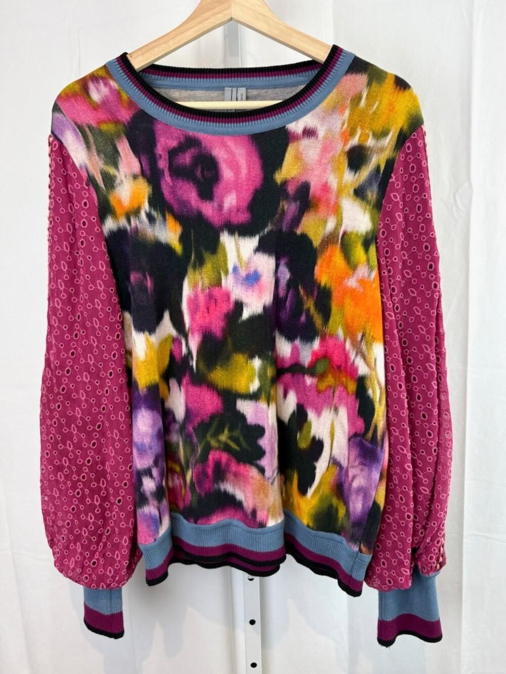 BLANK London  Size S Anthropologie Contrast Eyelet Pullover Top Multicolor Rose